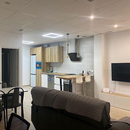 Planta Baja Moderna Y Nueva A Estrenar En El Centro Ciudad 2 Habitaciones Y 2 Banos Elche Extérieur photo