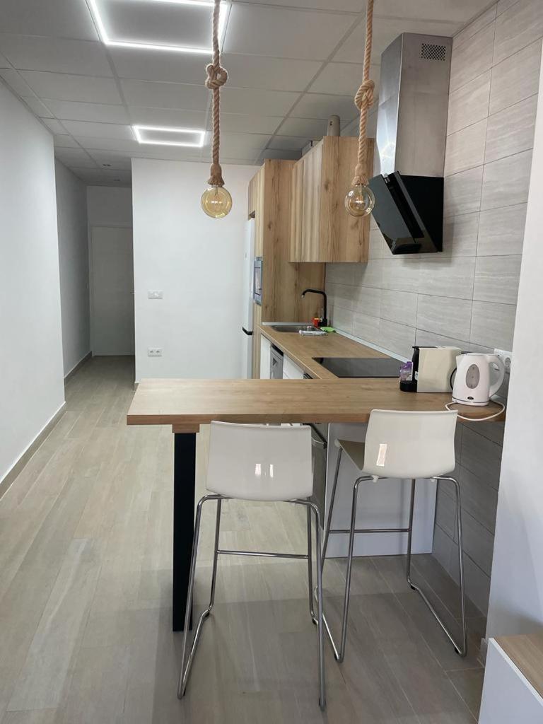 Planta Baja Moderna Y Nueva A Estrenar En El Centro Ciudad 2 Habitaciones Y 2 Banos Elche Extérieur photo