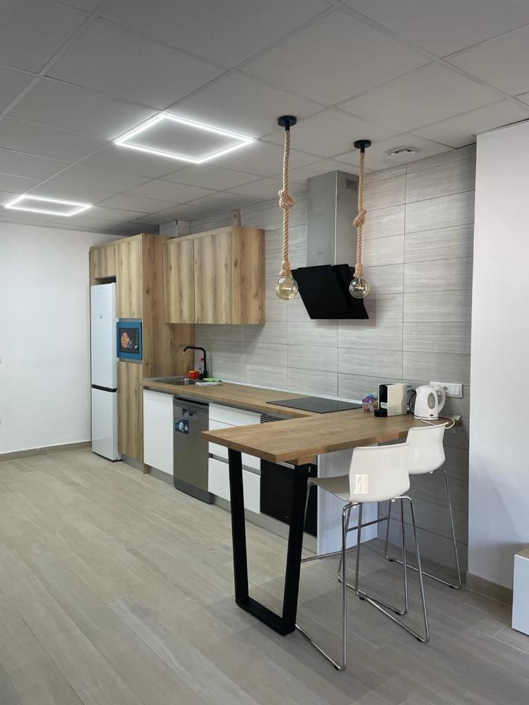 Planta Baja Moderna Y Nueva A Estrenar En El Centro Ciudad 2 Habitaciones Y 2 Banos Elche Extérieur photo